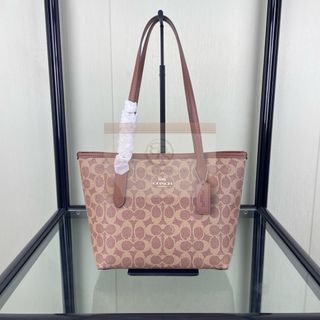 (Category: ) located in . Submitted by exclusive.prime.select_sg (Listing ID 1417821022, Image 1). Description: .