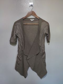 (Category: ) located in . Submitted by thrift.mo.ba (Listing ID 1417842919, Image 1). Description: .