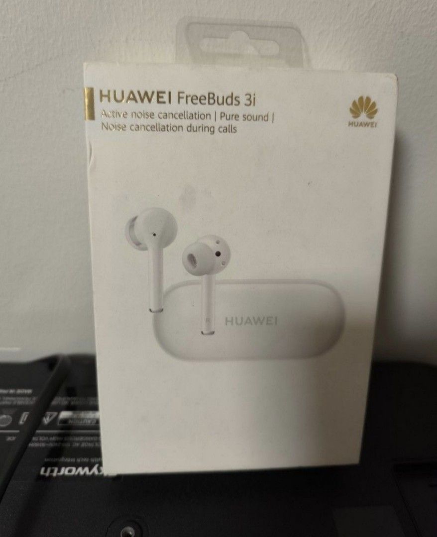 Huawei FreeBuds 3i - Active Noise Cancellation (Category: Earphones) located in Caloocan City. Submitted by _preloved_bb (Listing ID 1417968894, Image 1). Description: - Huawei FreeBuds 3i earphones - Active noise cancellation - Pure sound quality - White color - Includes charging case - Comes with a cute blue protective case - Noise cancellation available during calls.