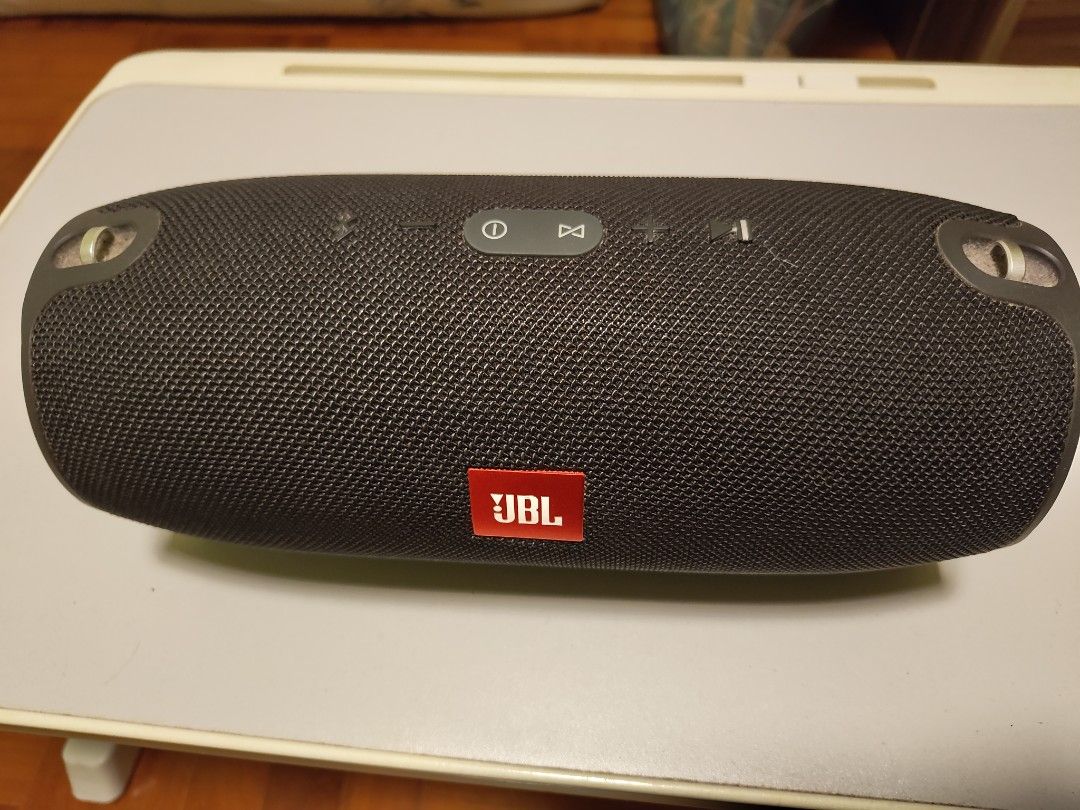 JBL Xtreme 2 Portable Bluetooth Speaker