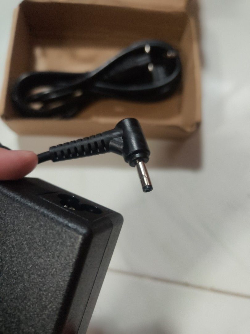 Laptop Charger - Unbranded406037862936760321