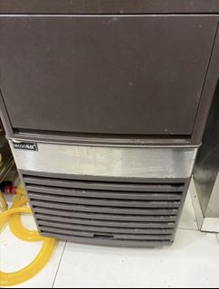 (Category: ) located in . Submitted by jasleong80 (Listing ID 1417934331, Image 1). Description: .