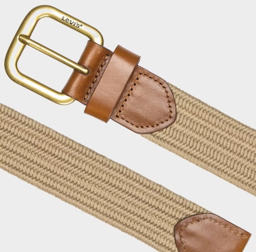 Levi's Stretch Woven Belt 95 cm (Category: Belts) located in Quezon City. Submitted by allandnothing (Listing ID 1417824682, Image 2). Description: - Levi's woven belt - Genuine leather accent - Material: 80% polyester, 16% elastodiene, 4% full grain bovine leather - Width: 35mm - Timeless and versatile design.