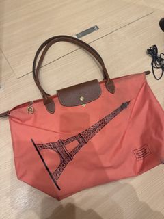 （分類：）位於 。 由 vellll145 提交（商品編號 1417957350，圖片 1）。簡介： 。
