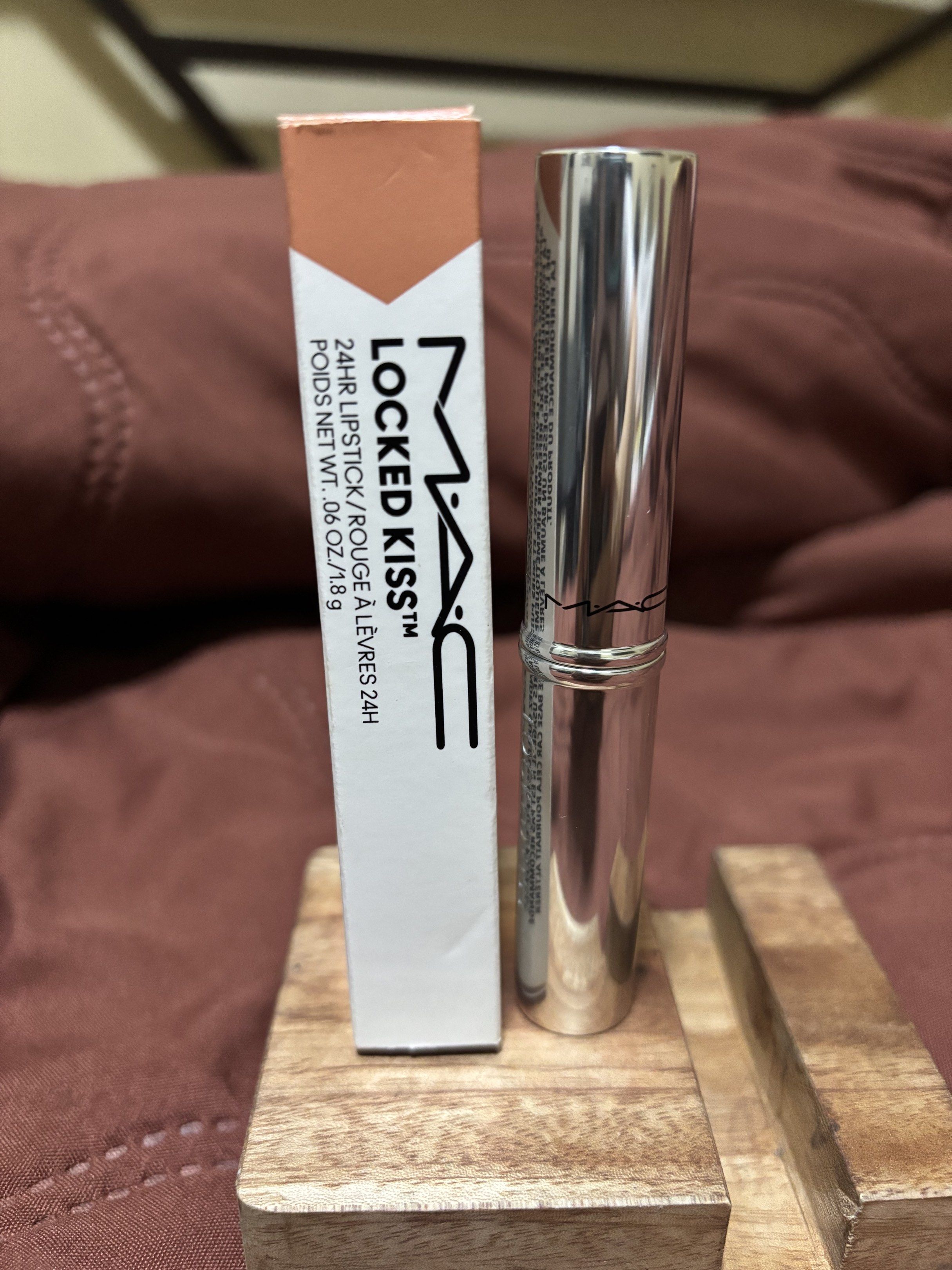 MAC Locked Kiss Lipstick (Teaser) (Category: Makeup) located in Pasig City. Submitted by francesandreafg (Listing ID 1417886207, Image 1). Description: Used once Authentic— check photos for original price.