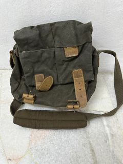 (Category: ) located in . Submitted by masonssecondhandstuff (Listing ID 1417944970, Image 1). Description: .