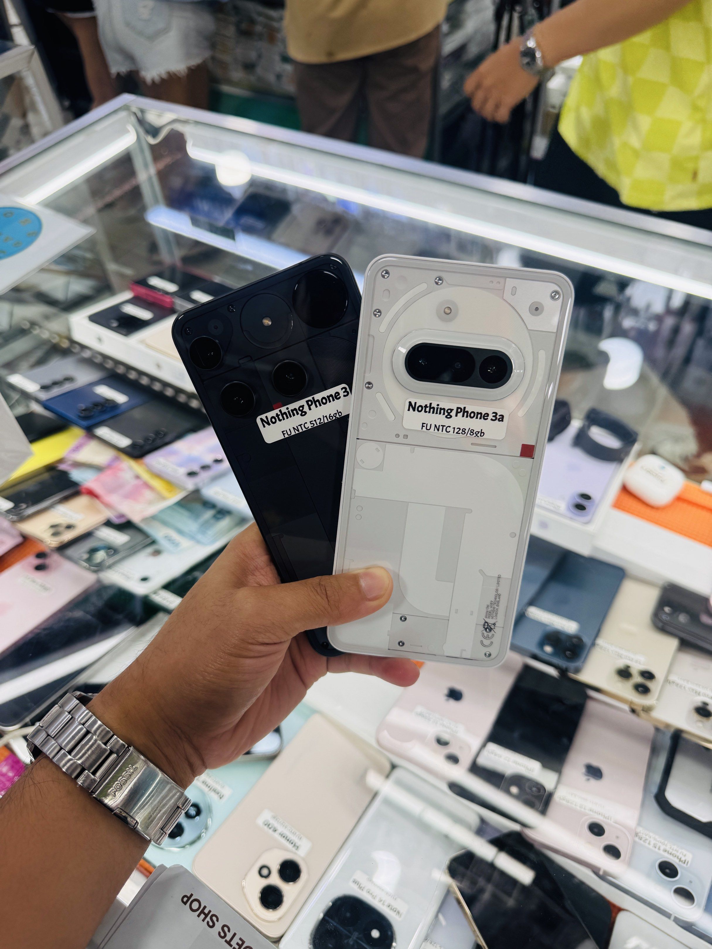 Nothing Phone 3 16/512GB Openline NTC Approved (Category: Android Others) located in San Juan City. Submitted by Khalidmgdla08 (Listing ID 1417984375, Image 1). Description: FOR SALE | TRADE/SWAP Price: 39,500 On hand: Nothing Phone 3✔️ 17/512GB ✔️ OPENLINE ✔️ NTC APPROVED ✔️ 100% Original ✔️ 99% Makinis ✔️ 99% Smooth ✔️ NOT REFURB ✔️ NO HIDDEN ISSUES ✔️ NEVER BEEN REPAIRED ✔️ TEST TO SAWA✔️ FREE 3-UTOOLS ✔️ ANY MODEL OF IPHONE AND SAMSUNG ARE AV