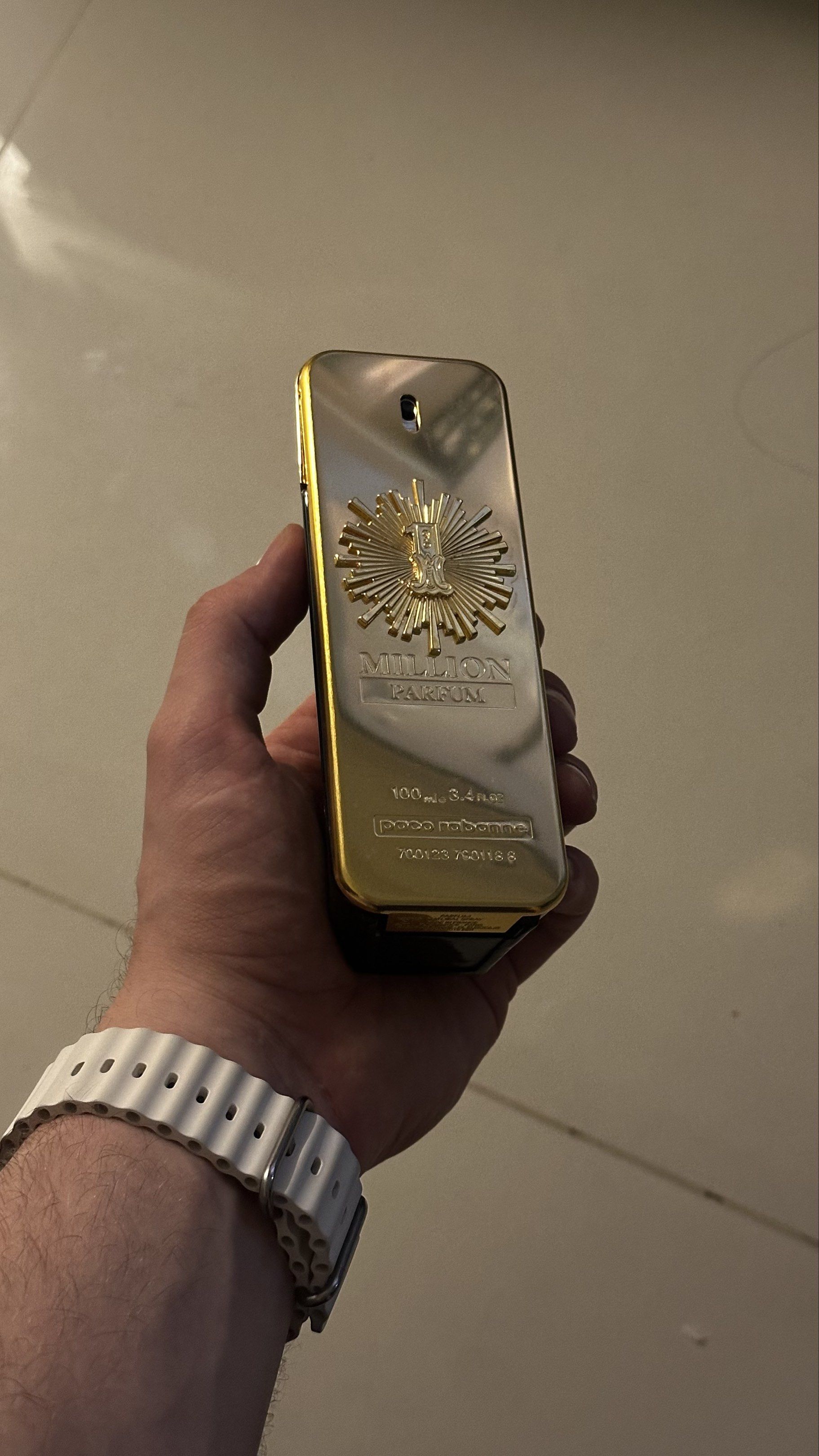 Paco Rabanne 1 Million Parfum 100ml (Category: Fragrance & Deodorants) located in Caloocan City. Submitted by lantorus (Listing ID 1417998826, Image 2). Description: Selling Paco Rabanne One Million Parfum (100ml) — approximately 85% full. Bought in the Philippines about 2 years ago, lightly used over the past year. I enjoyed the scent, but it no longer suits me. This is the Parfum version (not EDT), richer and longer-lasting than the original On