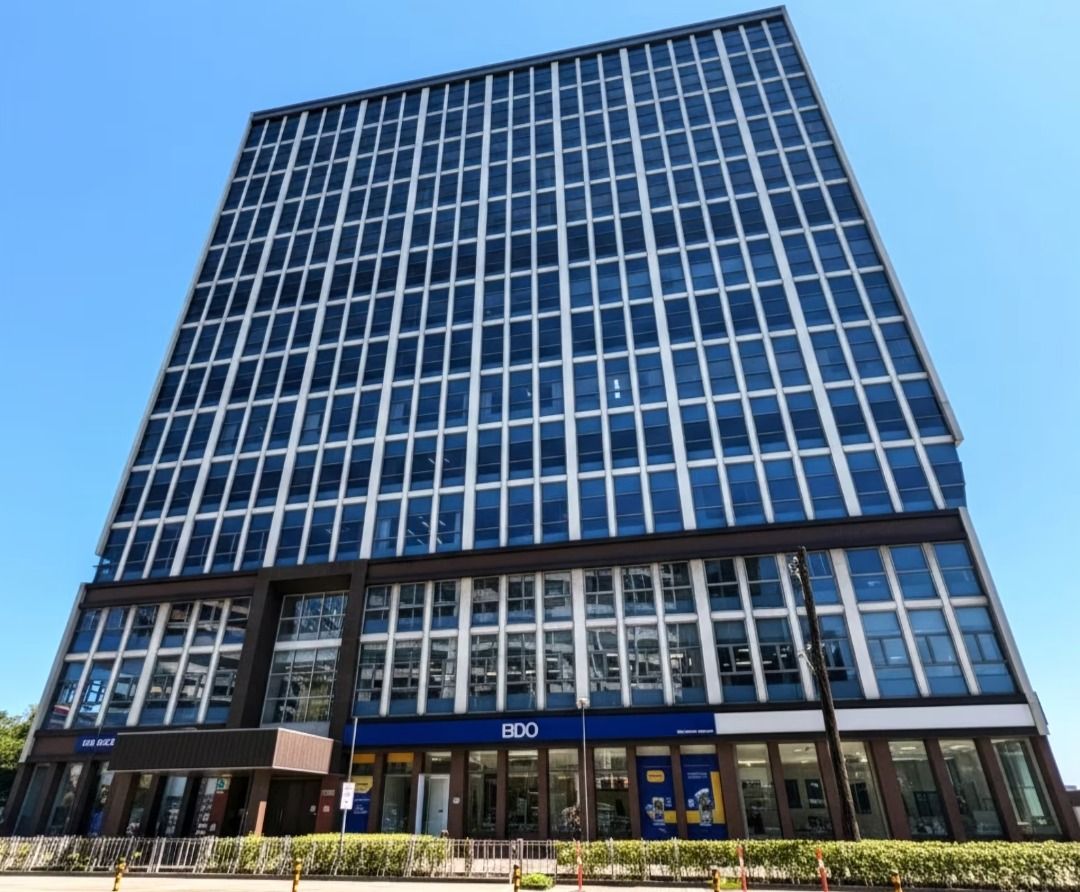 Penthouse, 720 sqms. Premium Office Space For Rent in 6780 Ayala ...