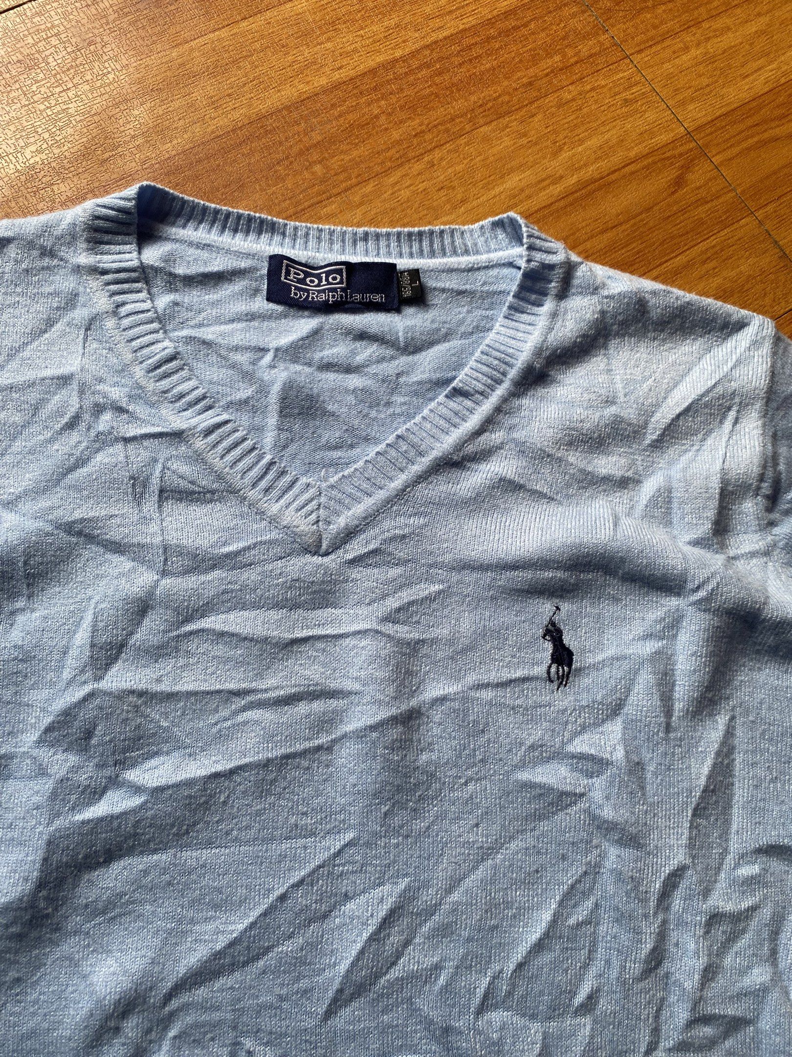 Polo Ralph Lauren V-Neck Sweater (Category: Formal Shirts) located in Santa Rosa. Submitted by fly.god (Listing ID 1417970190, Image 2). Description: RL V Neck Fleece large on tag but small size. (avail for womens) W”19 L”22 excellent condition, no issues at all. -100% cotton ₱400 + sf.