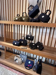 (Category: ) located in . Submitted by weileqi (Listing ID 1417838020, Image 1). Description: .