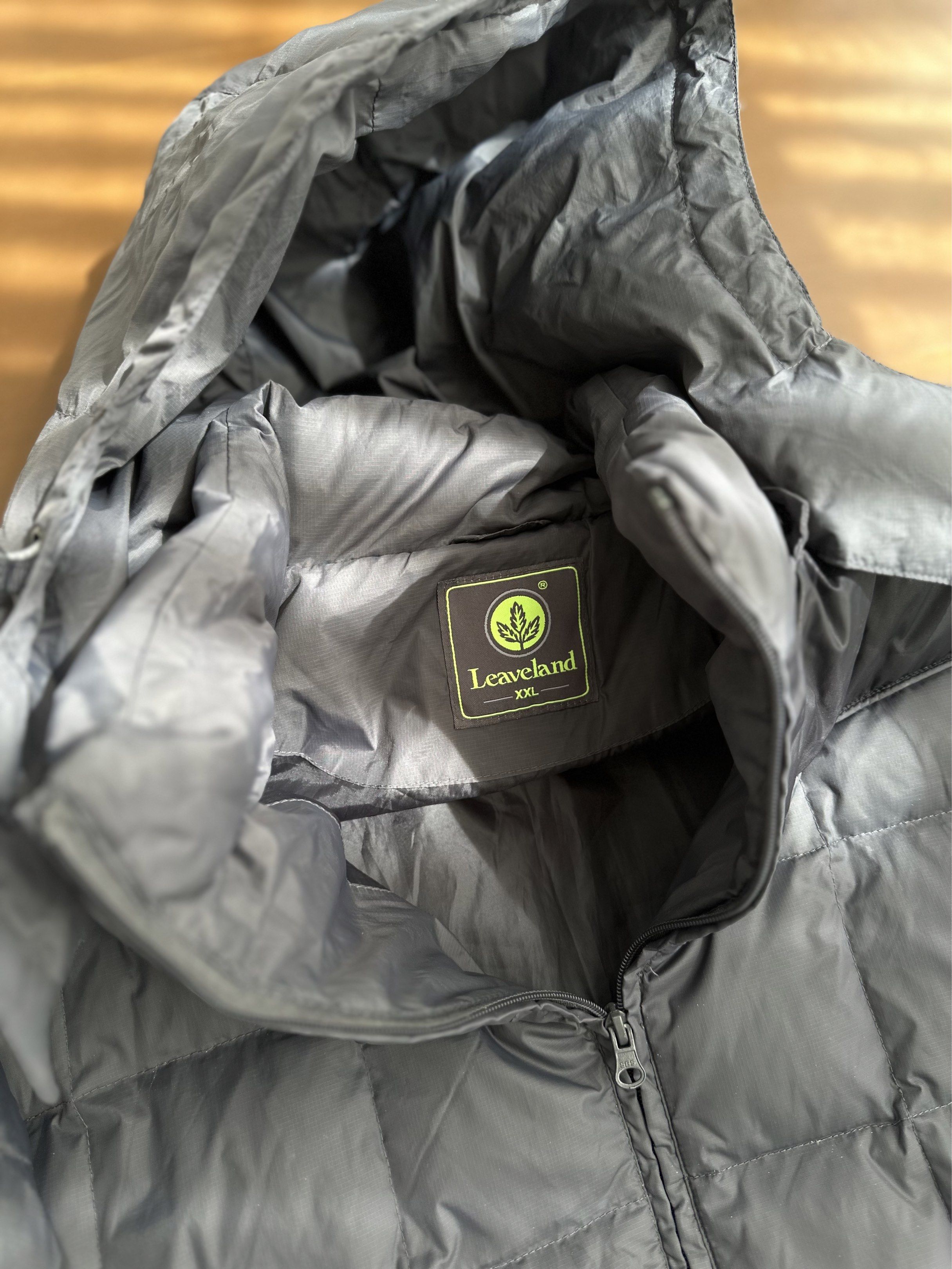 PUFFER JACKET FOR MENS (Category: Coats, Jackets and Outerwear) located in Bulacan. Submitted by declutteringm0m (Listing ID 1418011026, Image 2). Description: XXL but fits to L-XL I can send when worn pm lang po.