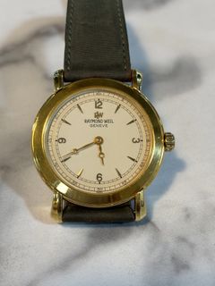 （分類：）位於 。 由 watches.luk 提交（商品編號 1417911164，圖片 1）。簡介： 。