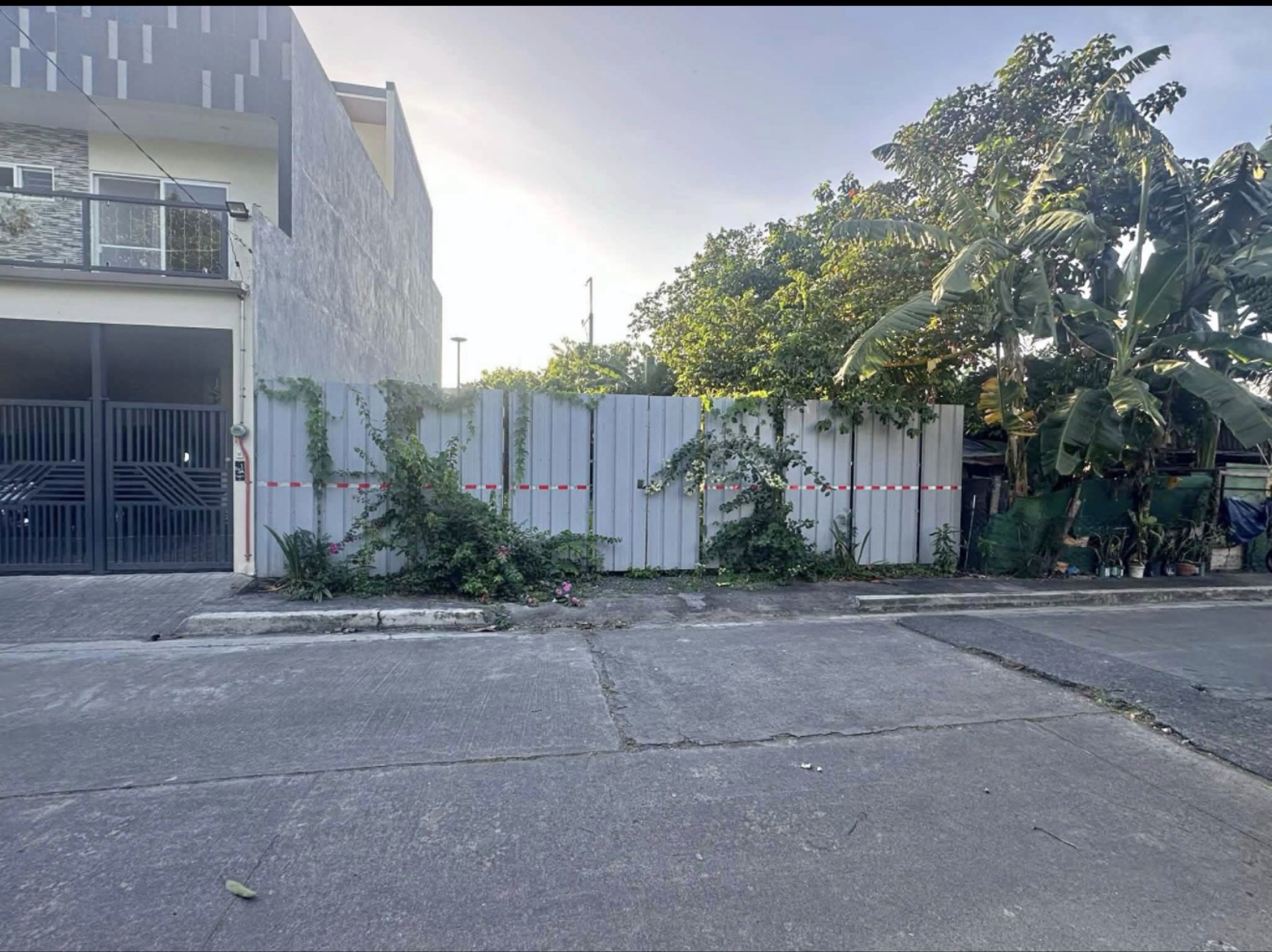 (Category: ) located in . Submitted by rmvlistings (Listing ID 1417849283, Image 1). Description: .