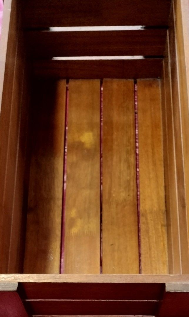 Wooden Box439512941451683841