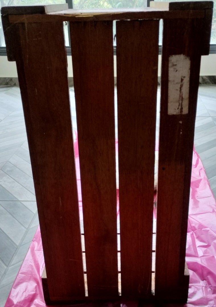 Wooden Box439512941451683843
