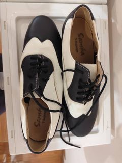(Category: ) located in . Submitted by tapdanceequipment (Listing ID 1417994791, Image 1). Description: .