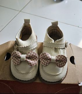 (Kategori: ) berada di . Dikirim oleh roraa17 (ID iklan 1417996747, Gambar 1). Deskripsi: .
