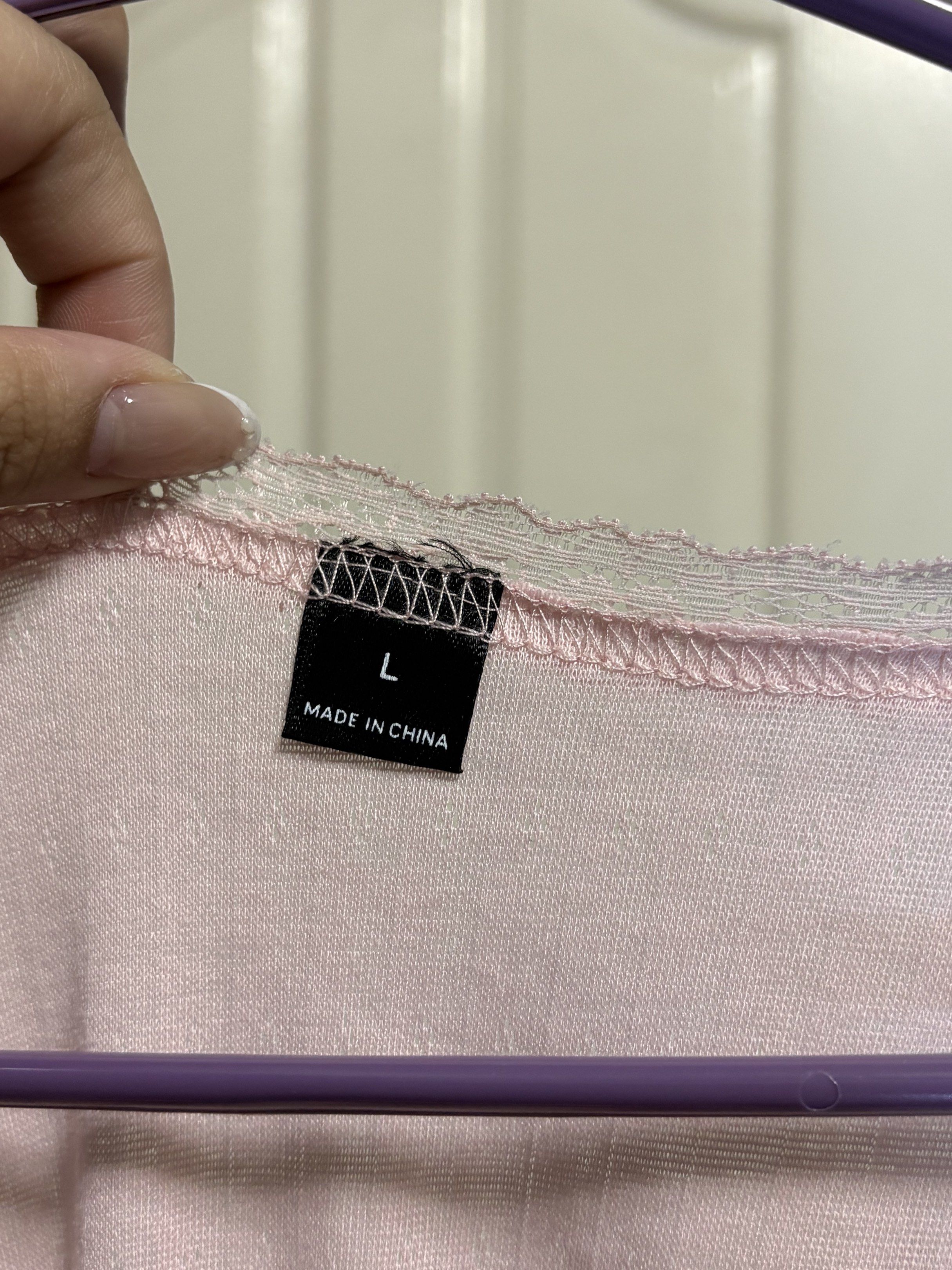 Shein pink longsleeve (Category: Longsleeves) located in Manila. Submitted by multivers.closet (Listing ID 1417937661, Image 3). Description: never used rfs: too loose for me.