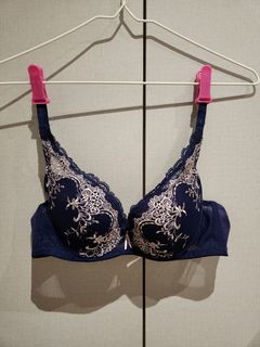 (Category: ) located in . Submitted by kinfolk (Listing ID 1417904969, Image 1). Description: .