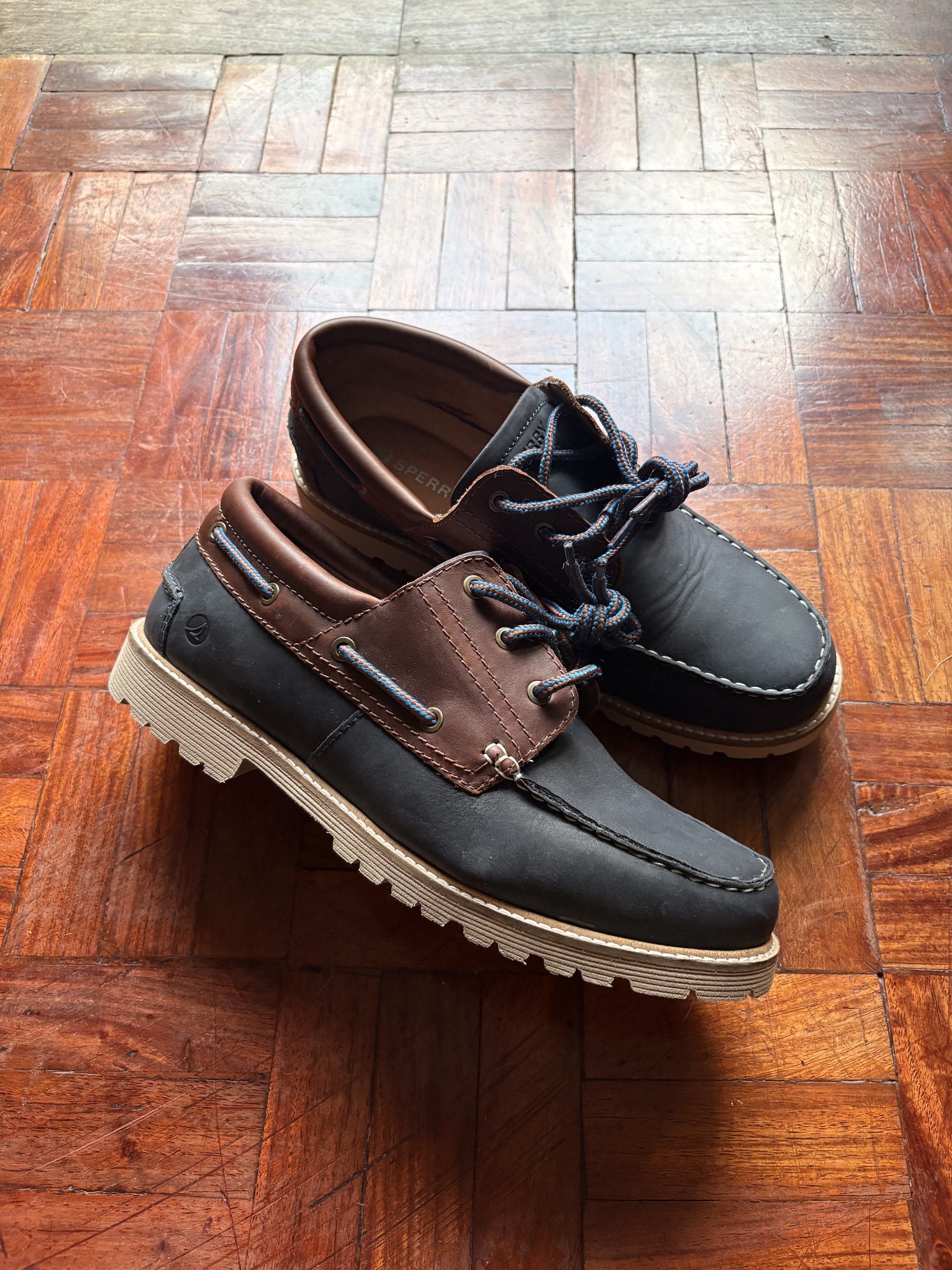 Sperry Houston Boat Shoes - Navy (Category: Casual Shoes) located in Manila. Submitted by devilfruituser (Listing ID 1417922928, Image 3). Description: Sperry Houston Used once only Complete with box and tag Size 12 Purchased in December 2025. San Juan City, Metro Manila area.