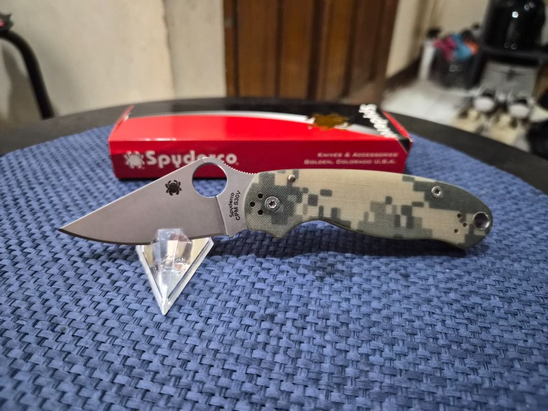 Spyderco para 3 digi camo (Category: Knives & Chopping Boards) located in San Pedro. Submitted by carlosantiago16 (Listing ID 1417938432, Image 1). Description: Spyderco para 3 digi camo Blade cpm s30v Used good condition Issue nasa pic Bought in forged 8500 + sf .