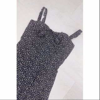 (Category: ) located in . Submitted by thriftvibes (Listing ID 1417838567, Image 1). Description: .