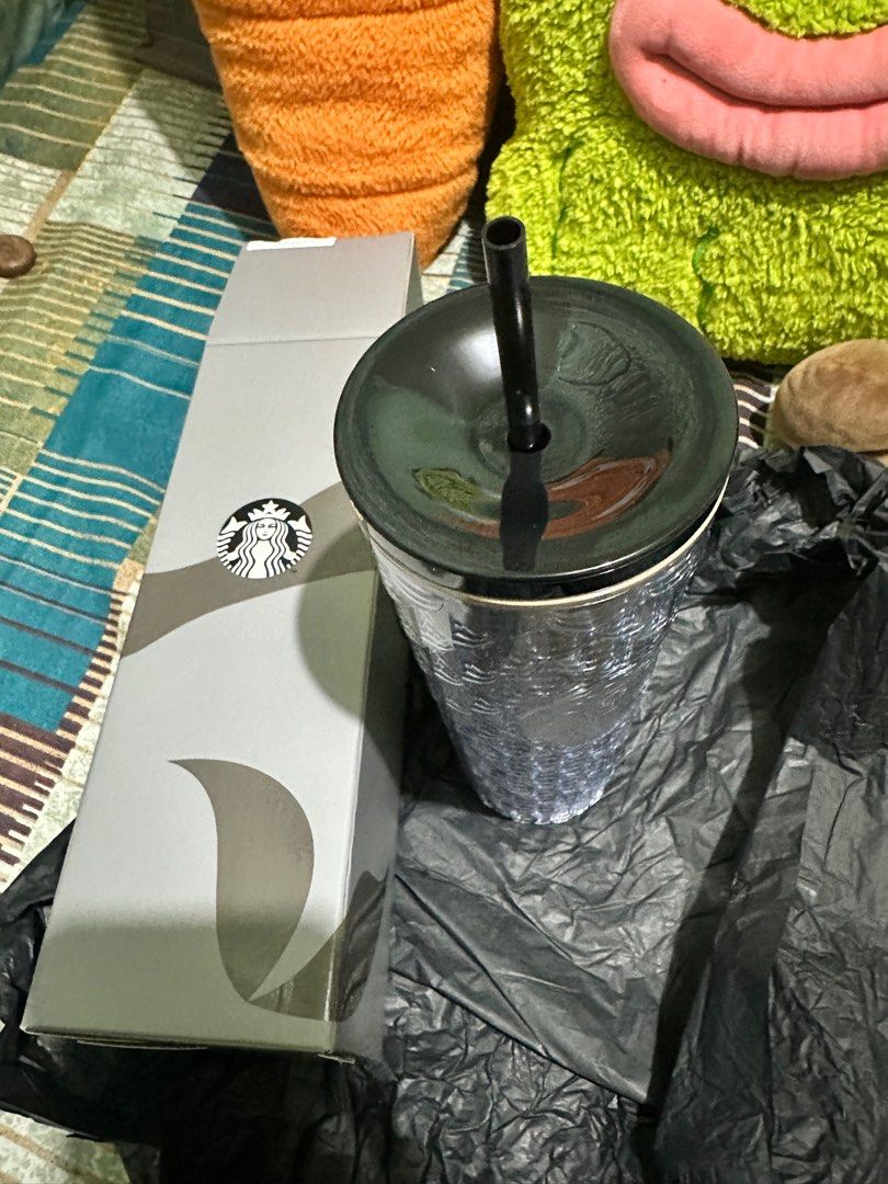 Starbucks Tumbler with Straw (Category: Water Bottles & Tumblers) located in Pasay City. Submitted by khlxrys (Listing ID 1417854142, Image 3). Description: - Starbucks tumbler with scale-like design 2025 design - Comes with black lid and straw - Includes original Starbucks box - Never been used .