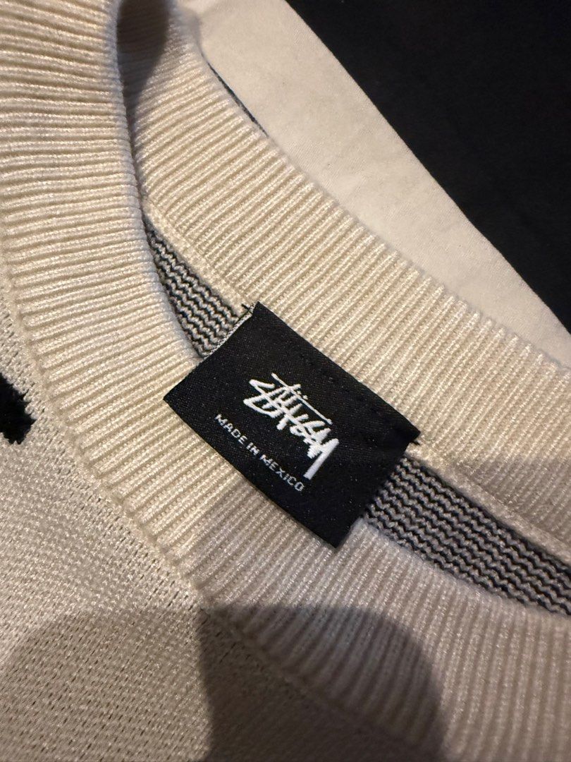 Stussy Knitted Sweatshirt (Category: Coats, Jackets and Outerwear) located in Manila. Submitted by uziski (Listing ID 1417908733, Image 2). Description: 10/10 Condition Used once, bought from GH for 3k 26 Inches Length 23 Inches Width .