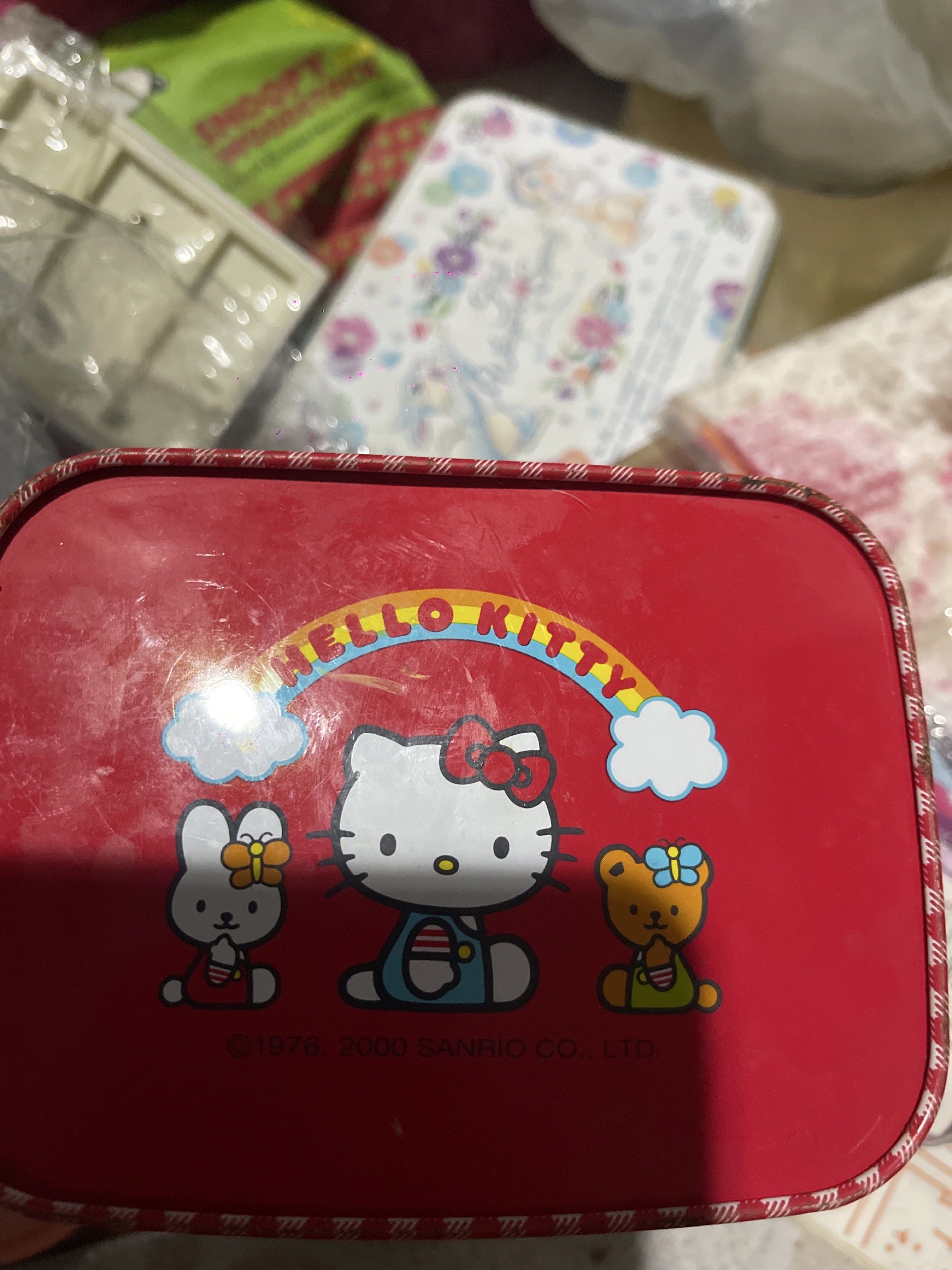 vintage Hello Kitty Red Tin Box (Category: Storage Boxes & Baskets) located in Muntinlupa City. Submitted by joanofarc1013 (Listing ID 1417937944, Image 2). Description: in very good condition.