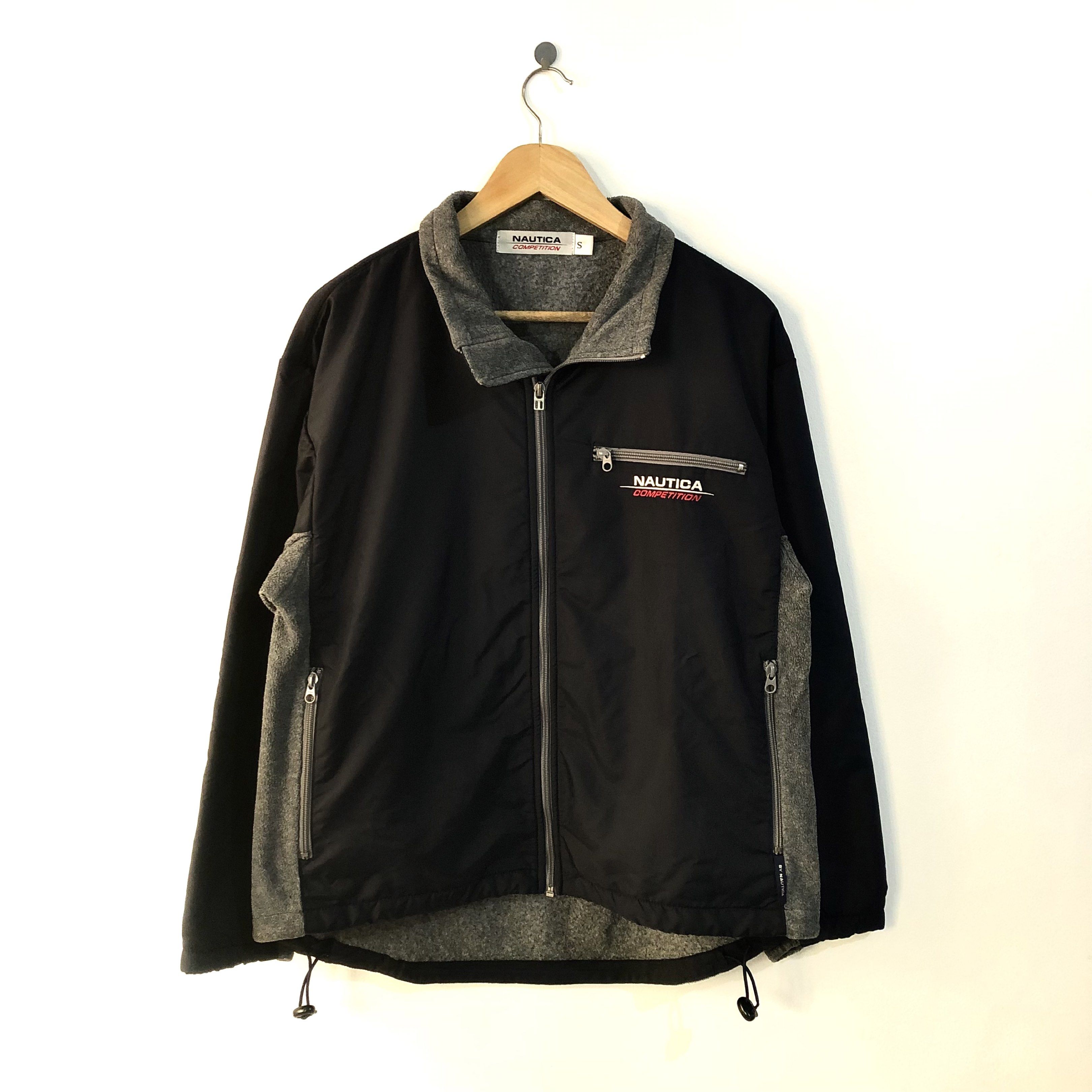 Vintage Nautica Fleece (Category: Coats, Jackets and Outerwear) located in Makati City. Submitted by guionchris22 (Listing ID 1417857964, Image 1). Description: ▫️[ Vintage Nautica Fleece (L) ] ~ ₱ 2,000 + sf •Premium Material and Feel •Embroidered logo, Reflective logo on back •2 Front Pockets •Adjustable Hem •Small on tag, Fits up to Large ▫️[ Dimensions - S-L 24” x 25” (29” Back) (29” Sleeve Length) ] ▫️[ Makati Area Meetup or Pickup ].