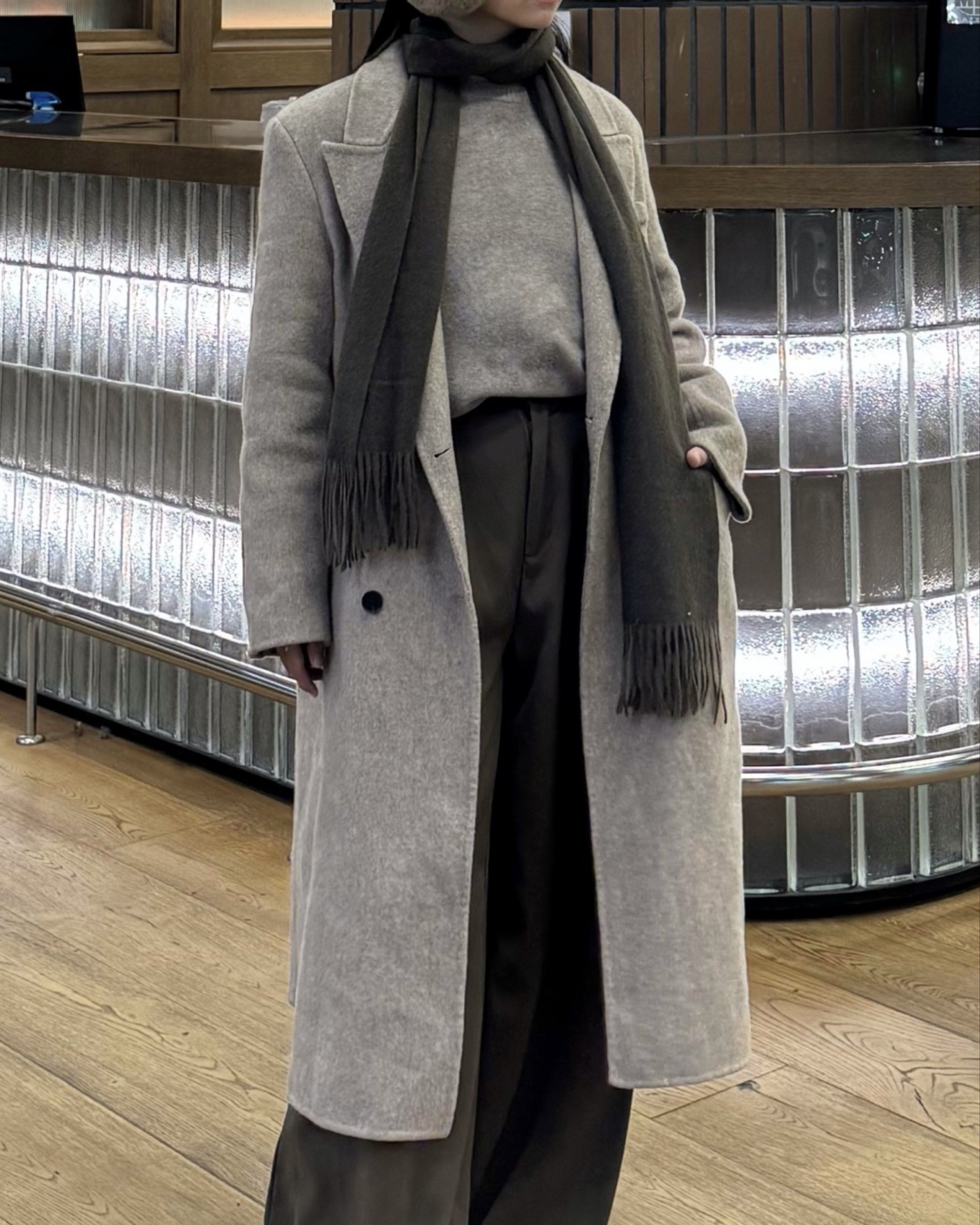 90% wool coat (Category: Coats, Jackets and Outerwear) located in Quezon City. Submitted by ijadee (Listing ID 1418165824, Image 1). Description: Size M on the tag, but fits xs to medium. I’m XS and it still fits me | 90% wool 10% tencel.