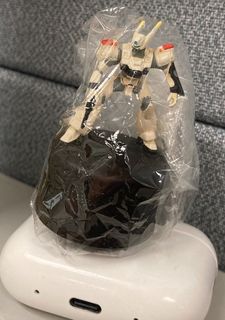 （分類：）位於 。 由 jlocy 提交（商品編號 1418033642，圖片 1）。簡介： 。