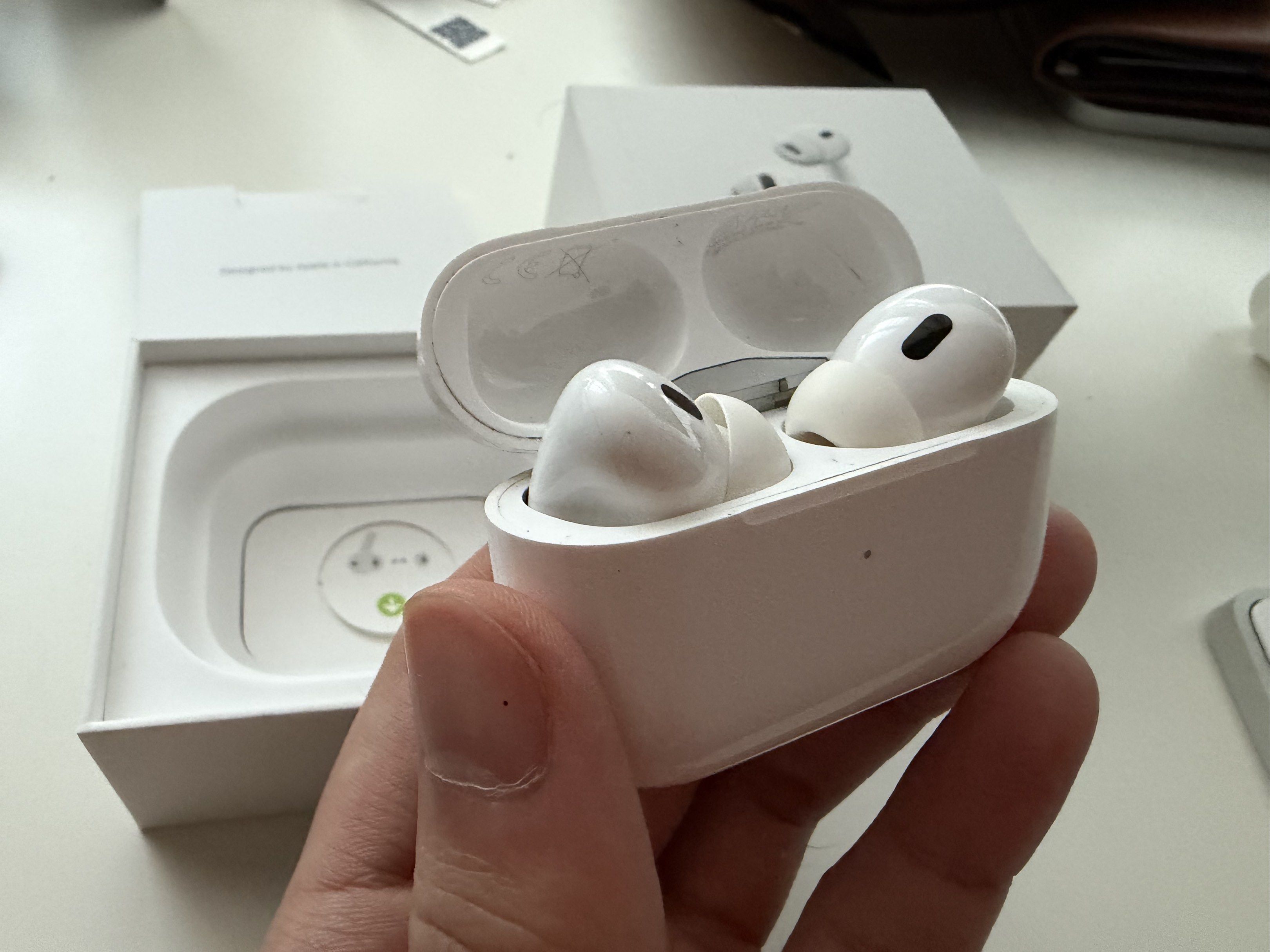 AirPods Pro 265561067828097112