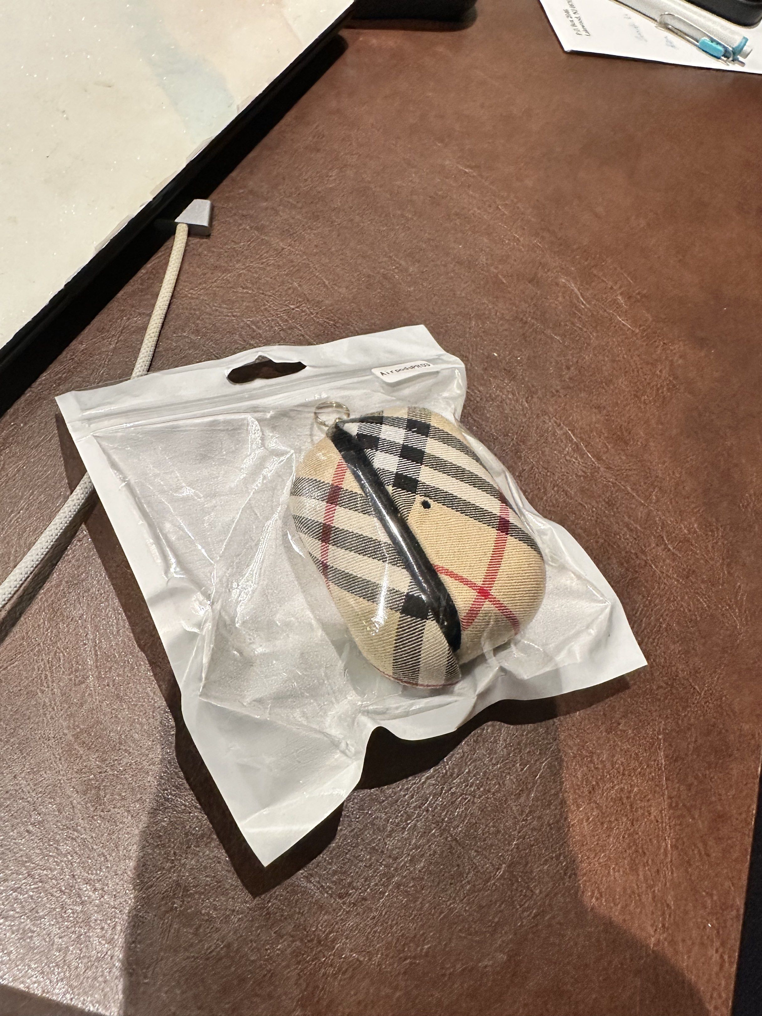 AirPods Pro 3 case