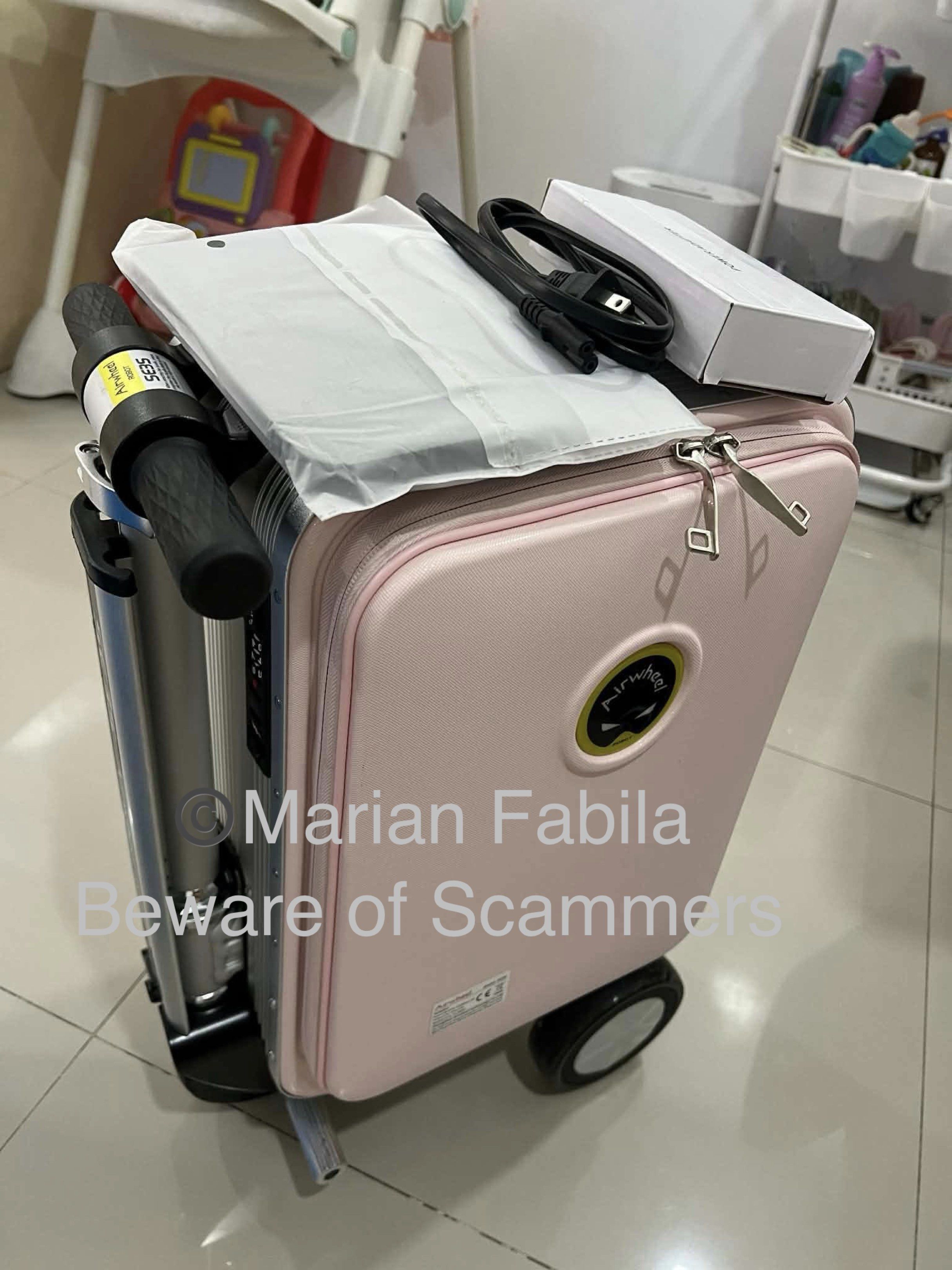 Airwheel SE3S Smart App Remote Control Suitcase (Category: Luggage) located in Manila. Submitted by mrtnkthri (Listing ID 1415080291, Image 3). Description: Bought Last Sept 2025 Used Twice only in October & November - Airwheel SE3S smart suitcase - Stylish pink color - Smart app and remote control - Ride-on handle for easy travel - Comes with charger and accessories - Gray interior RFS: May pinapabili pamangkin ko and she is willing to let go of