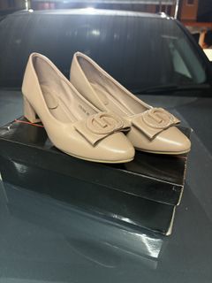 (Category: ) located in . Submitted by nad_wardrobe (Listing ID 1418180377, Image 1). Description: .