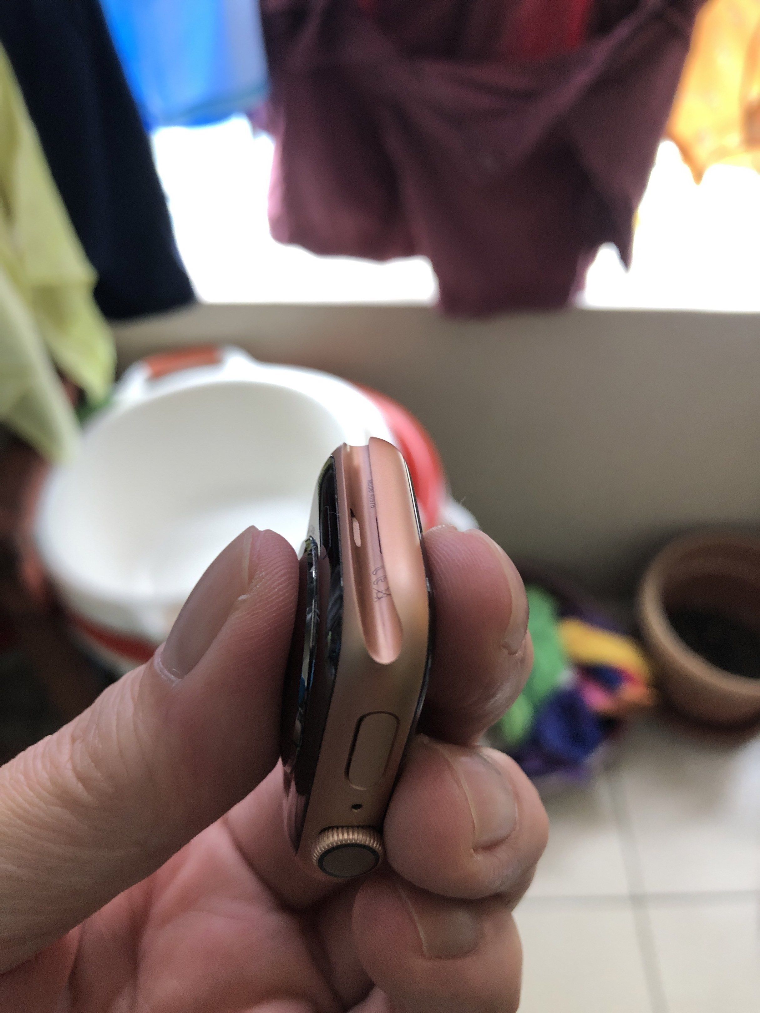 Apple Watch Series 4 Gold - 44mm (Category: Wearables & Smart Watches) located in Manila. Submitted by chechewachechewa (Listing ID 1418031857, Image 3). Description: - Apple Watch Series 4 Gold - 44mm - 100% battery health - In good working condition - Includes charger, strap (not original) - Nothing else RFS : hindi ginagamit.