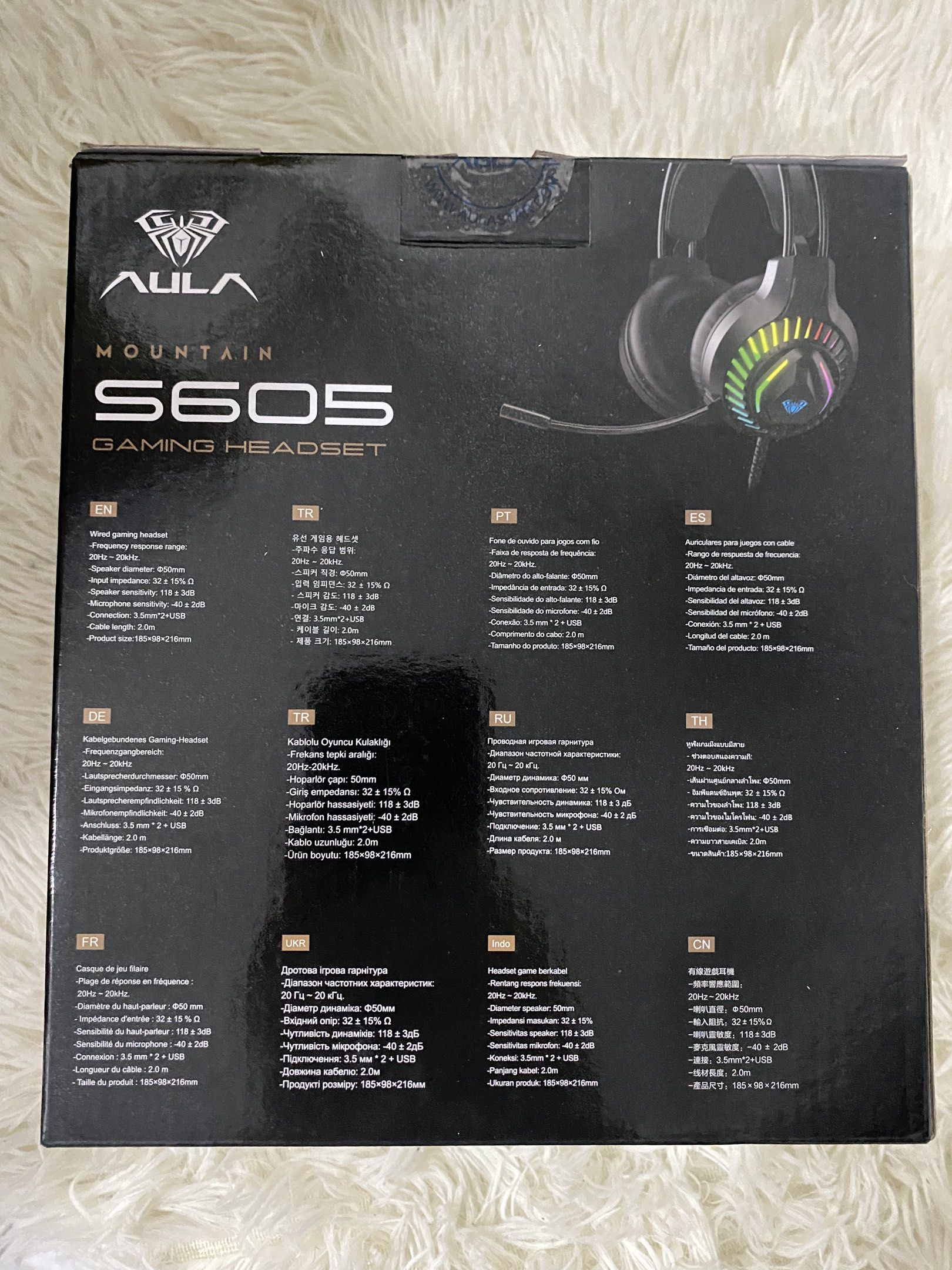 AULA Mountain S605 Wired Gaming/Callcenter Headset (Category: Headphones & Headsets) located in Bacoor. Submitted by zelswardrobe (Listing ID 1418079621, Image 2). Description: ❕ •brand new (just opened to see inclusions) •wired, LED lighting •color may vary due to lighting •lightweight •with microphone rfs: decluttering Mode of payment: Gcash (Payment first).
