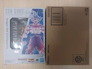 S.H.Figuarts(真骨彫製法) ウルトラマン 「ウルトラマン」 Shf 豐太郎出售| Carousell Hong Kong