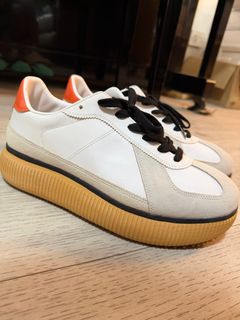 (Category: ) located in . Submitted by ruthiesyardsale (Listing ID 1418069204, Image 1). Description: .