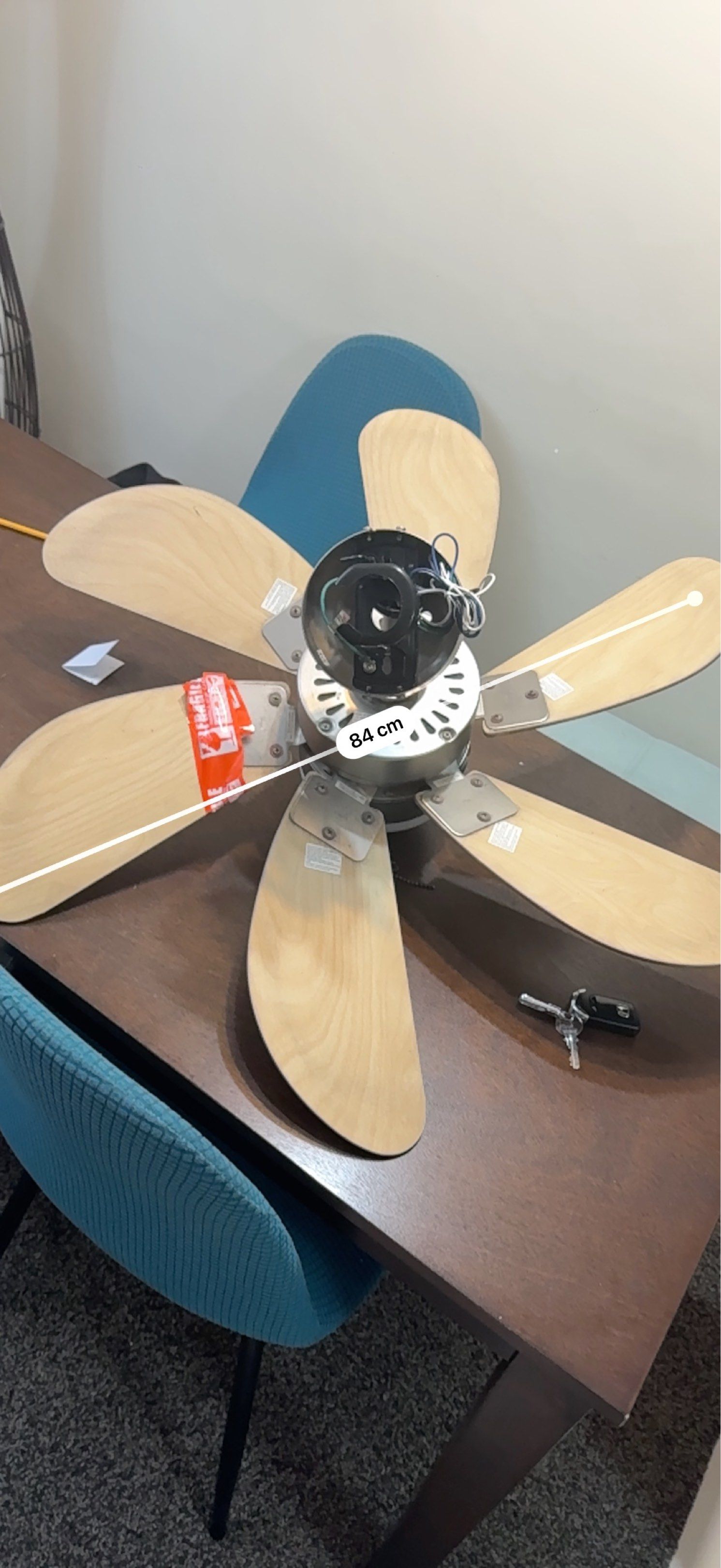 Ceiling Fan (Category: Electronics & Lights) located in Mandaluyong City. Submitted by djbacud (Listing ID 1418114752, Image 3). Description: Lipat bahay pero di na namin magamit Rush sale: WestingHouse Brand Location:Mandaluyong Condo: Sunshine 100 City Plaza (pin waze and lalamove).