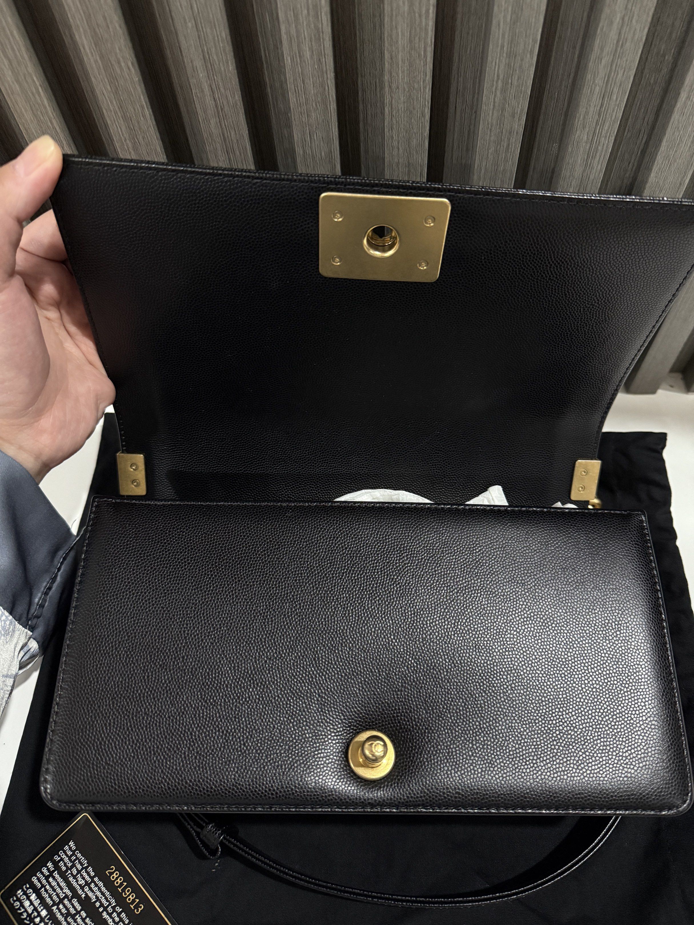 Chanel le boy medium caviar (Category: Luxury Bags & Wallets) located in Aroroy. Submitted by maxineeeeeyuuu (Listing ID 1418178073, Image 3). Description: Selling my personal used bags Inclusions: complete with dustbag, cards, box.
