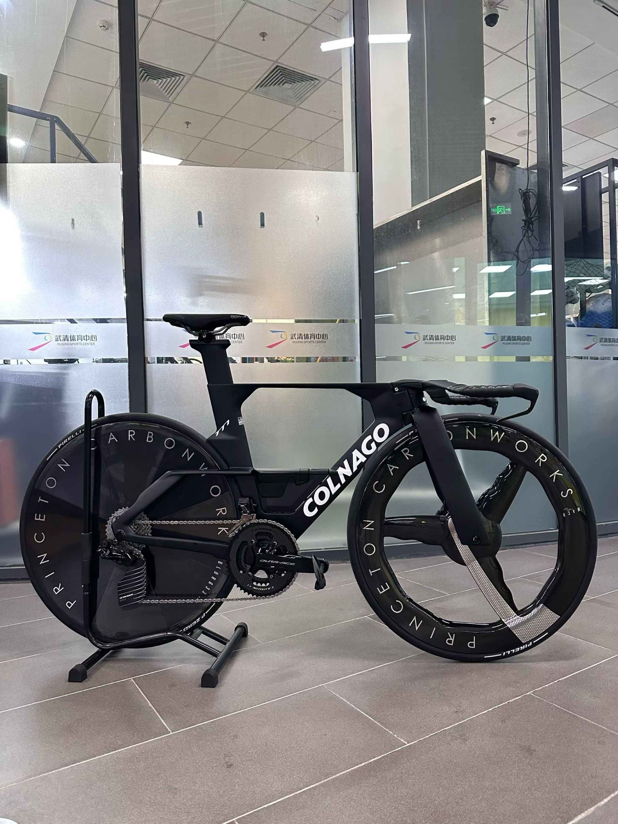 COLNAGO TT1 FRAMESET Size S (Category: Bicycles) located in Singapore. Submitted by paragon.cycles (Listing ID 1418078967, Image 2). Description: Price includes Handlebar Full Payment required Waiting time 2-3 weeks Message me for further enquiries .