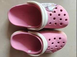 (Category: ) located in . Submitted by feliciarous (Listing ID 1418093525, Image 1). Description: .