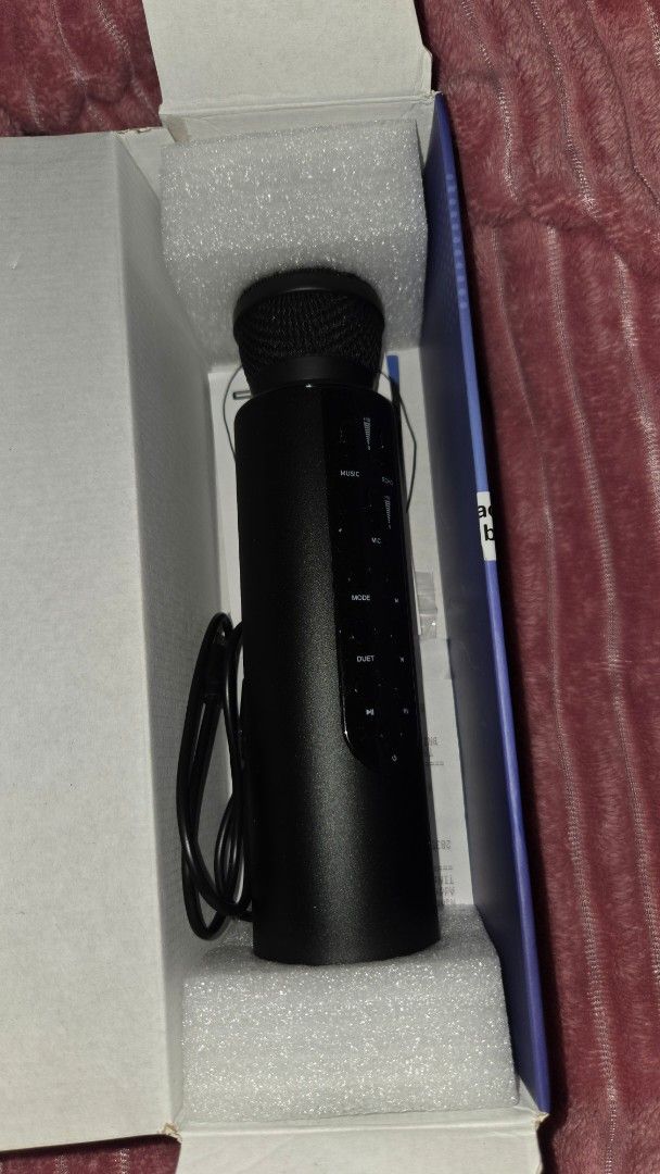 dB Audio KTV Mic Bluetooth Microphone (Category: Microphones) located in Candelaria. Submitted by sarisaristore16 (Listing ID 1418022483, Image 2). Description: - dB Audio KTV Microphone - Bluetooth connectivity - Control buttons for echo, music, and duet functions - Built-in speaker - Perfect for karaoke - Comes in original box .