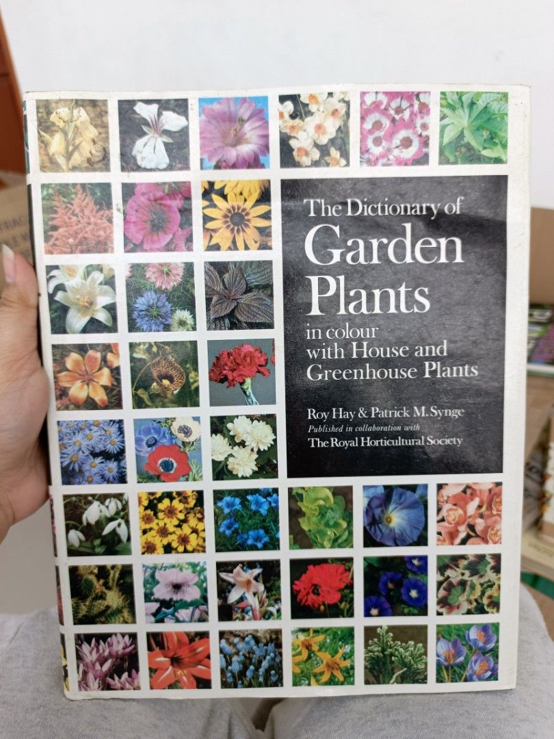 ENCYCLOPEDIA OF PLANTS & FLOWERS (Category: Textbooks) located in Pasay City. Submitted by saturnexe (Listing ID 1418141062, Image 3). Description: ₱500 EACH 1ST SLIDE - 4 COPIES AVAILABLE 2ND SLIDE - 4 COPIES AVAILABLE 3RD SLIDE - 1 COPY ONLY 4TH SLIDE - 1 COPY ONLY LOC: TANZA, CAVITE.