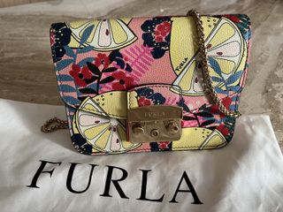 (Category: ) located in . Submitted by nancy_may (Listing ID 1418109325, Image 1). Description: .