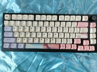 (Category: ) located in . Submitted by bruhlmaolol (Listing ID 1418031474, Image 1). Description: .