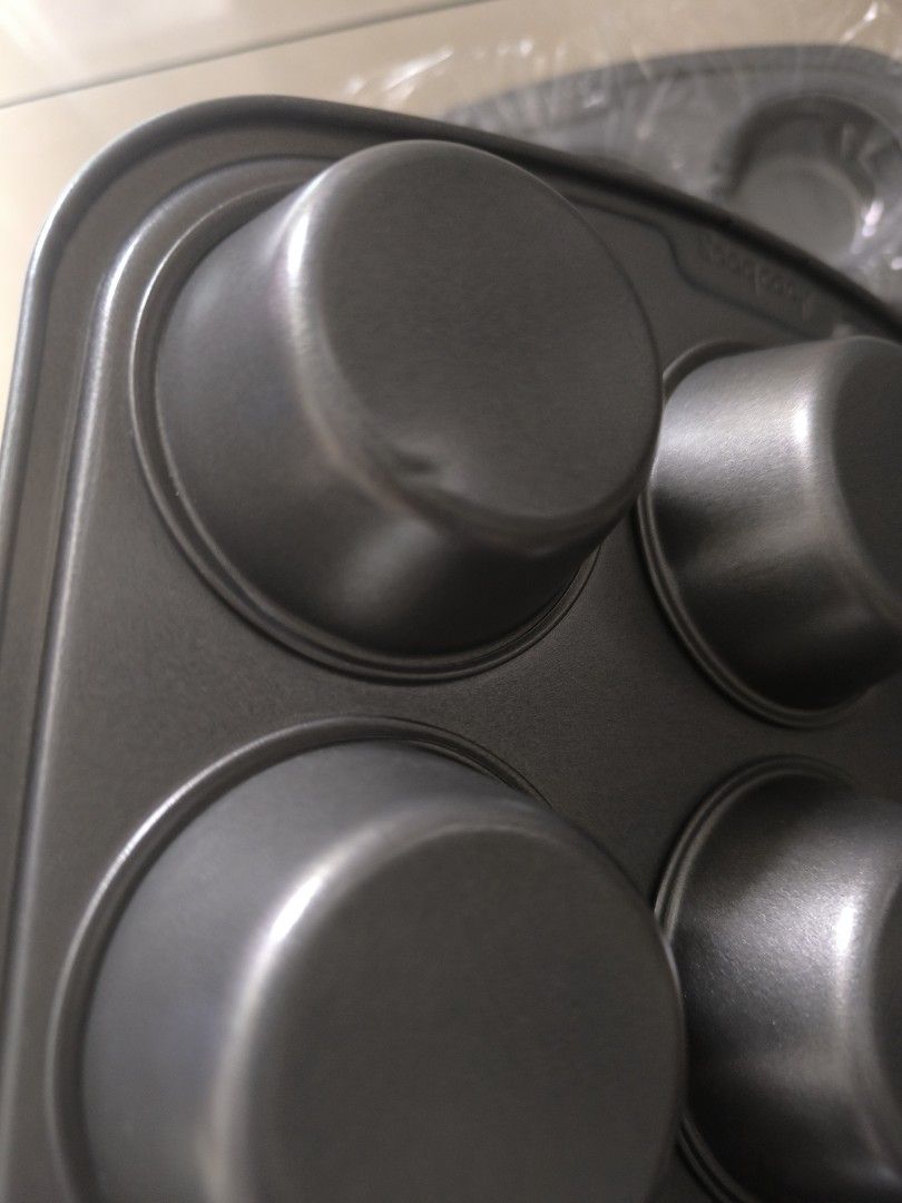 Goodcook 12-hole baking Cupcake Muffin Pan 3pcs (Category: Bakeware) located in Manila. Submitted by lianlim.mail (Listing ID 1418043886, Image 3). Description: - Goodcook 12-hole.baking pan for muffin, cupcake, etc - See pics forimor.flaw -3 pcs unused pans for P500.